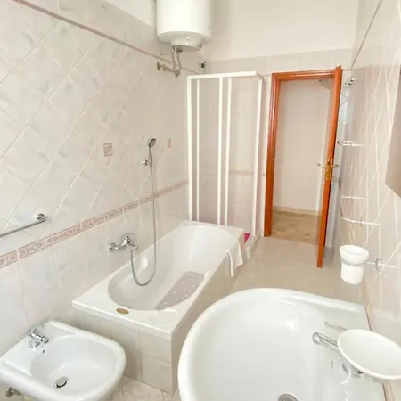 Semesterbostad Antonia